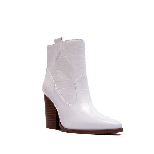 MADISON WHITE WESTERN MID HEEL BOOTIE