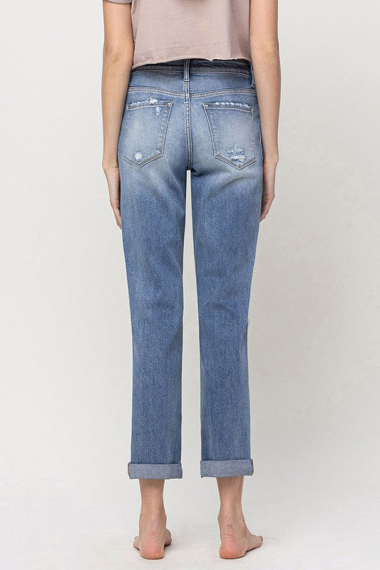 MID RISE CUFFED BOYFRIEND JEANS