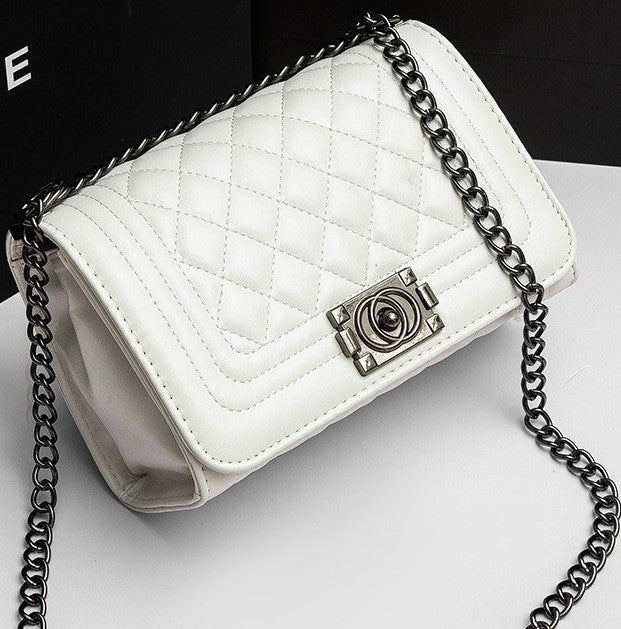 ELEGANT DESIGN STITCHED CROSSBODY