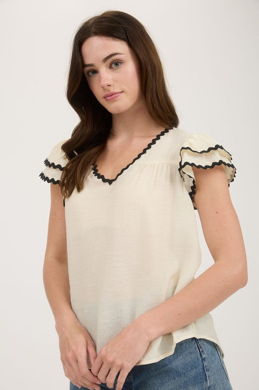 VALERIE V NECK RUFFLE TOP