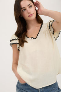 VALERIE V NECK RUFFLE TOP